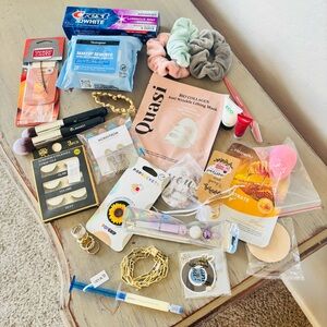 Mystery solved box of Beauty/Hygiene/Jewlery + More! Korean skincare etc